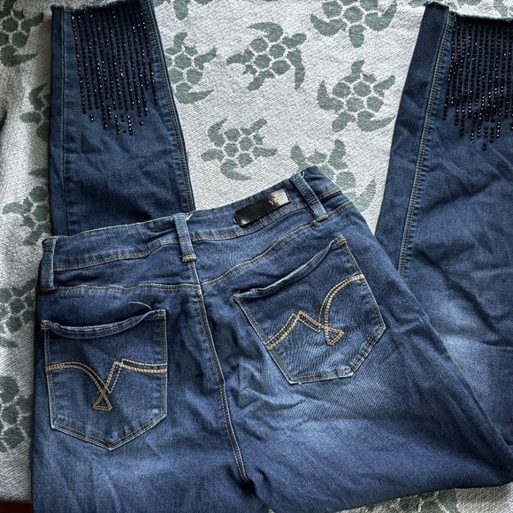 YMI Skinny Jeans womens size 5 dazzle bottoms - Picture 1 of 9